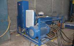 Rouleuse-croqueuse hydraulique FACCIN 