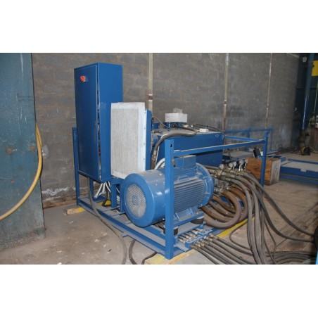 Rouleuse-croqueuse hydraulique FACCIN 