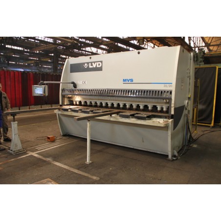 Cisaille guillotine LVD MVS 31/20 occasion