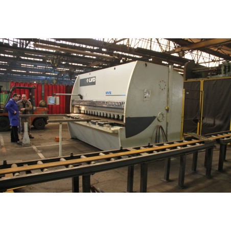 Cisaille guillotine LVD MVS 31/20 occasion