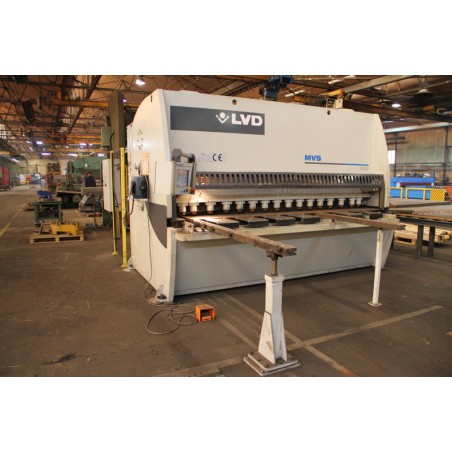 Cisaille guillotine LVD MVS 31/20 occasion