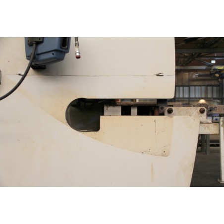 Cisaille guillotine LVD MVS 31/20 occasion