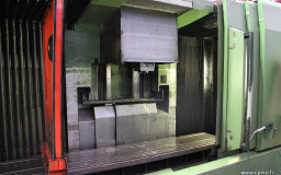Centre d'usinage vertical STAMA MC 500 occasion