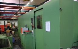 Centre d'usinage vertical STAMA MC 500 occasion