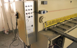 Cisaille guillotine Hydraulique LVD occasion
