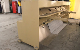 Cisaille guillotine Hydraulique LVD occasion