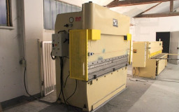 Presse plieuse Hydraulique LVD occasion