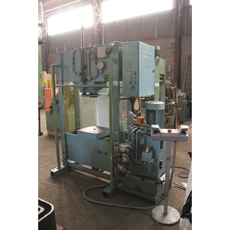 Presse hydraulique SPIERTZ HZPU occasion