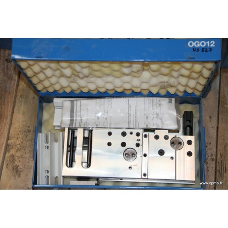Presse Perfopak et outils autonomes TECHNAL SCHUCO occasion