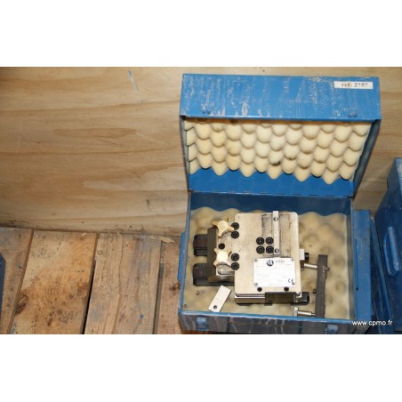 Presse Perfopak et outils autonomes TECHNAL SCHUCO occasion