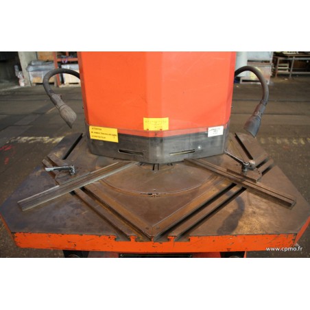 Encocheuse hydraulique AMADA versa 204  angle variable occasion 