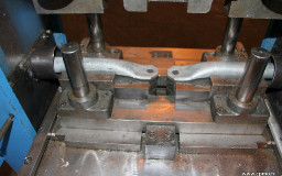Presse à arcade hydraulique SICMI PST automatique occasion
