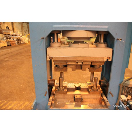 Presse à arcade hydraulique SICMI PST automatique occasion