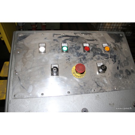 Presse à col de cygne hydraulique FAVRIN PUV 250 occasion
