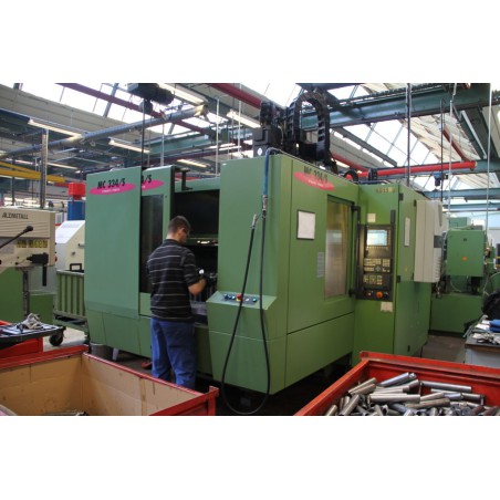 Centre d'usinage vertical STAMA MC 334/S occasion