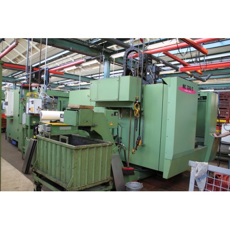 Centre d'usinage vertical STAMA MC 500 occasion