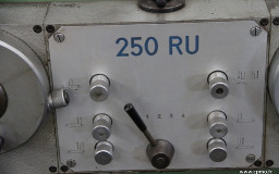 Rectifieuse cylindrique automatique Oberbeck 250 RU occasion