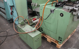 Rectifieuse cylindrique automatique Oberbeck 250 RU occasion