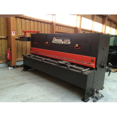 Cisaille guillotine Hydraulique LVD occasion