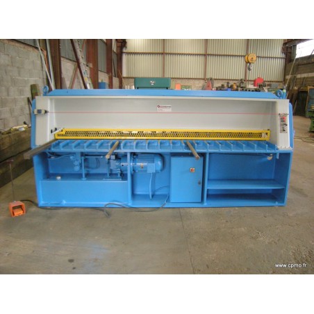 Révision d'une cisaille guillotine hydraulique