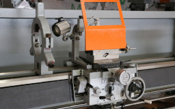 Tour à charioter-fileter HU 530 x 2200 VAC topline
