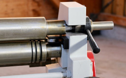 Rouleuse-croqueuse hydraulique FACCIN 