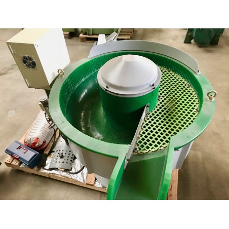 Vibrateur/ ébavureuse pour tribofinition HUVEMA VB 150 AA