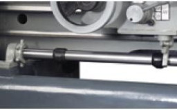 Tour à charioter-fileter HU 560 400V