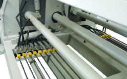 Rouleuse-croqueuse hydraulique AKYAPAK