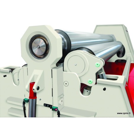 Rouleuse-croqueuse hydraulique AKYAPAK