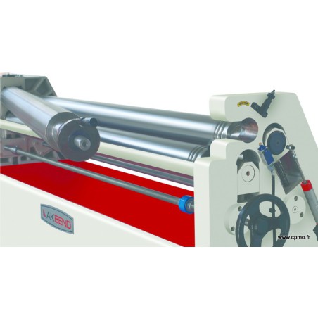 Rouleuse-croqueuse hydraulique AKYAPAK