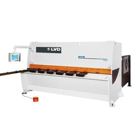 Cisailles guillotines LVD MVS