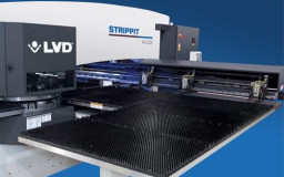 Poinçonneuse LVD STRIPPIT VX